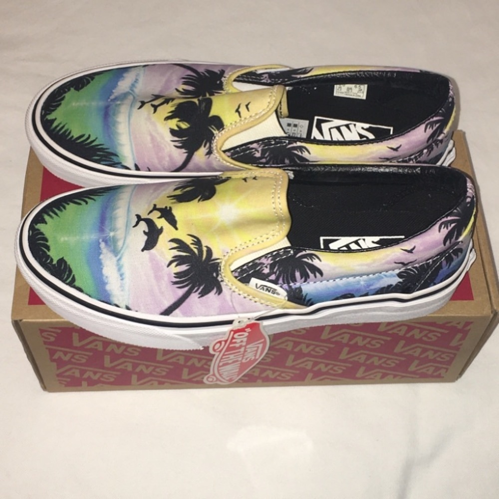 Women’s sneakers